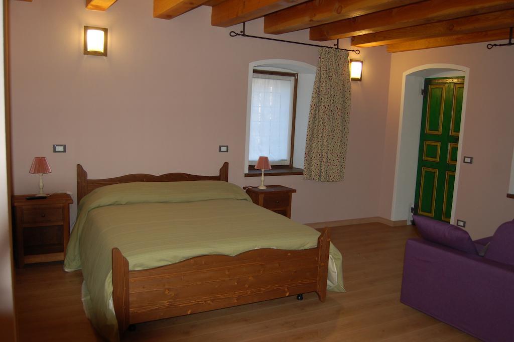 Bed and Breakfast Il Nocciolo Bard Exteriér fotografie