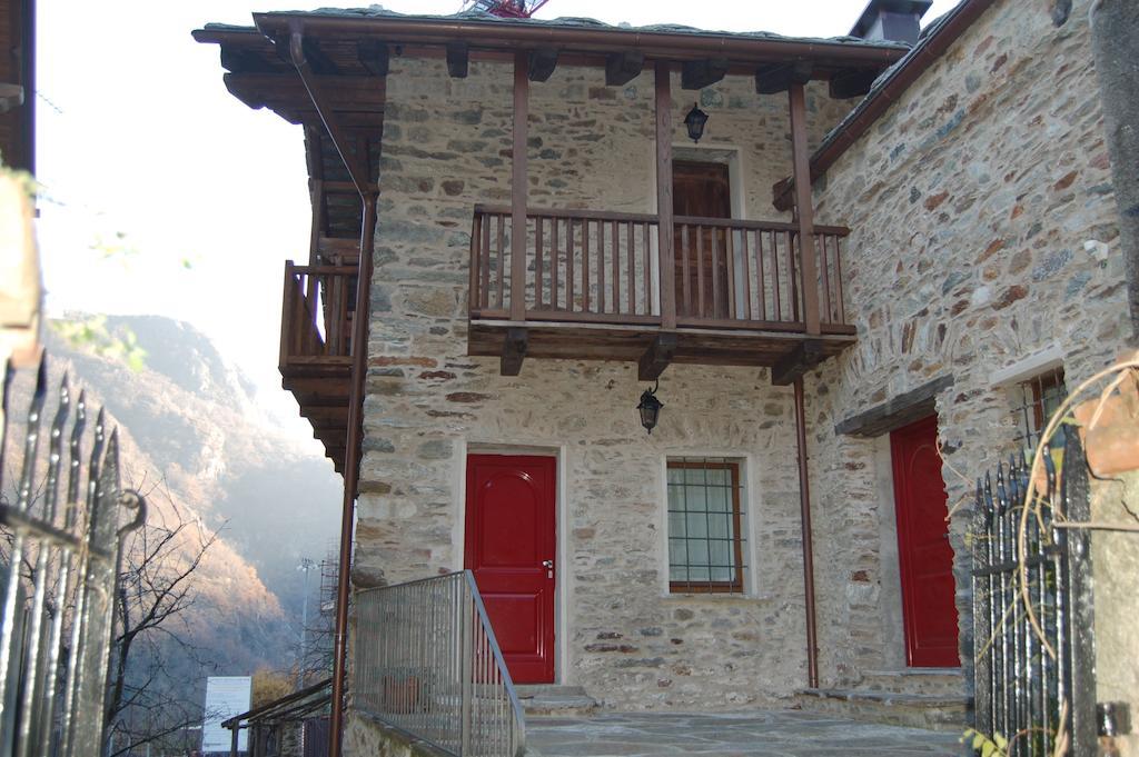 Bed and Breakfast Il Nocciolo Bard Exteriér fotografie